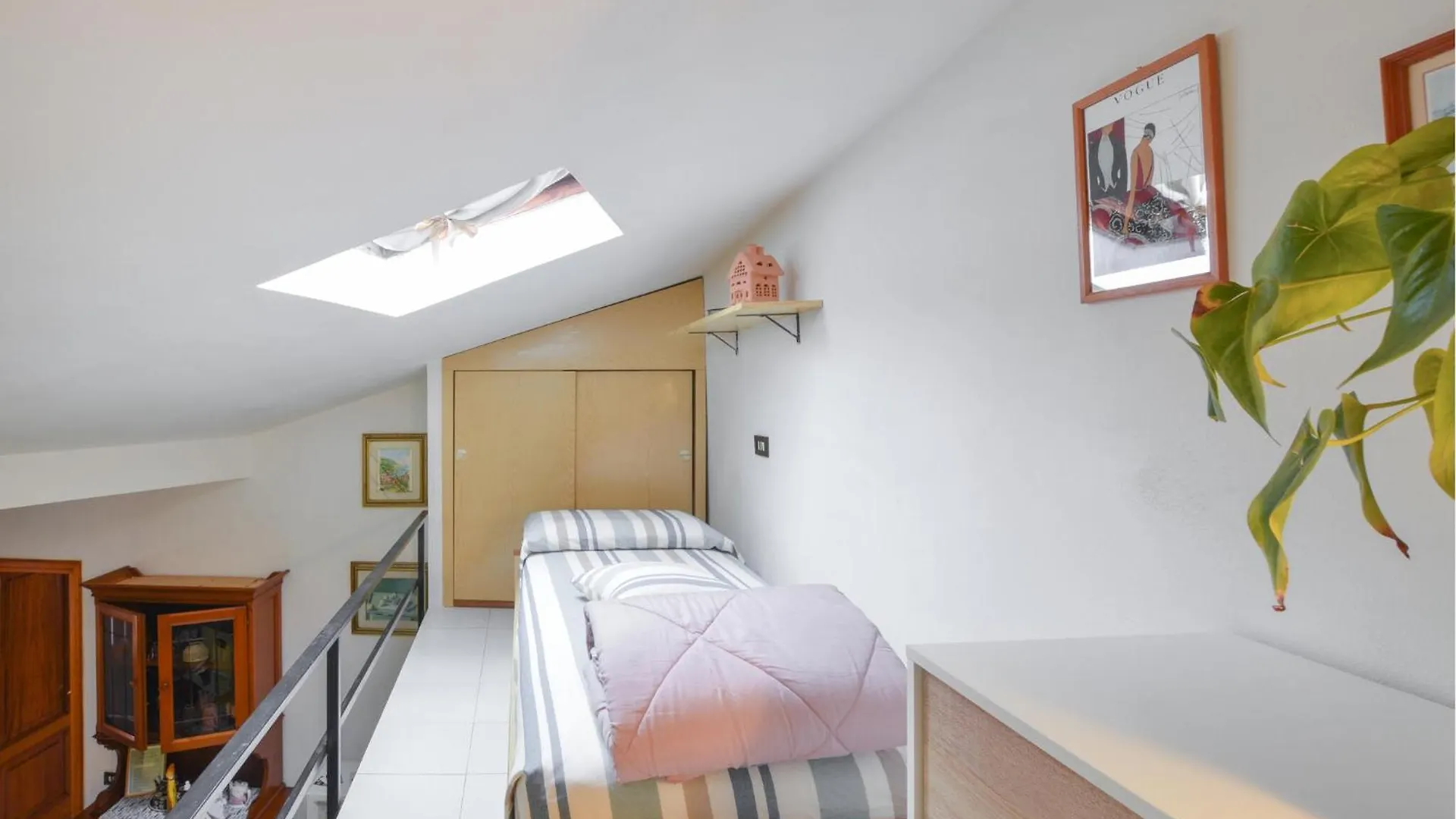 2 Bedroom Awesome Apartment In Monterosso Al Mare