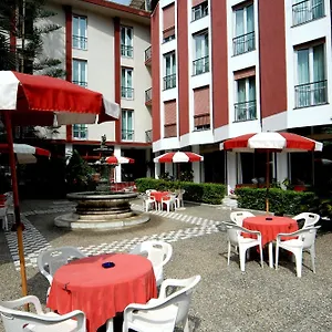 5 Terre Hotell